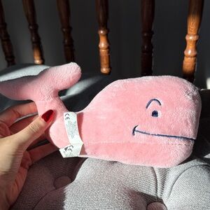 vineyard vines whale plush